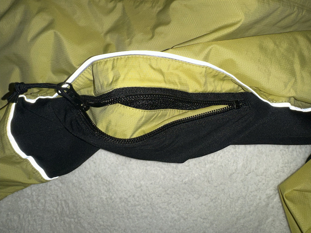 Columbia Titanium series Lightweight Windbreaker - Men's Small