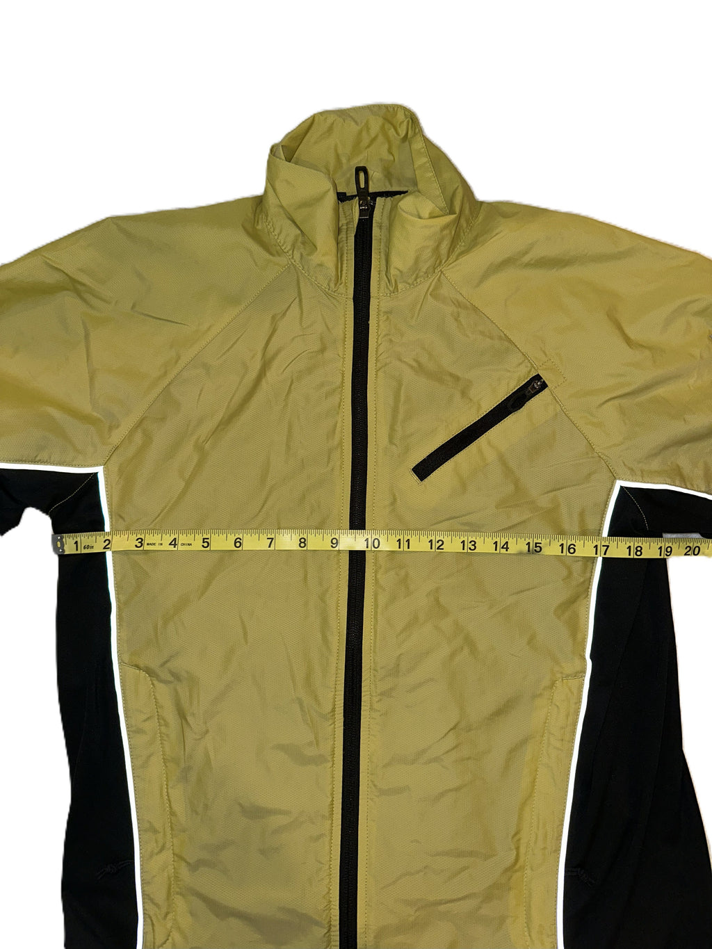 Columbia Titanium series Lightweight Windbreaker - Men's Small